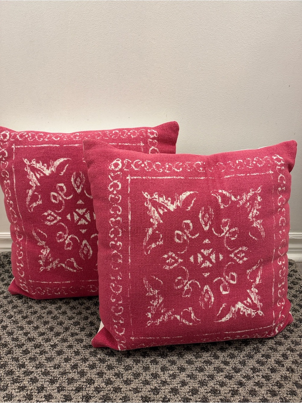 Bouclair Decorative Pink Printed Square Throw Pillow - Set of 2 NWOT
